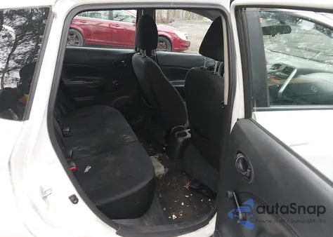 2014 Nissan Versa Note S Plus z USA, uszkodzony, nr VIN 3N1CE2CP4EL425611